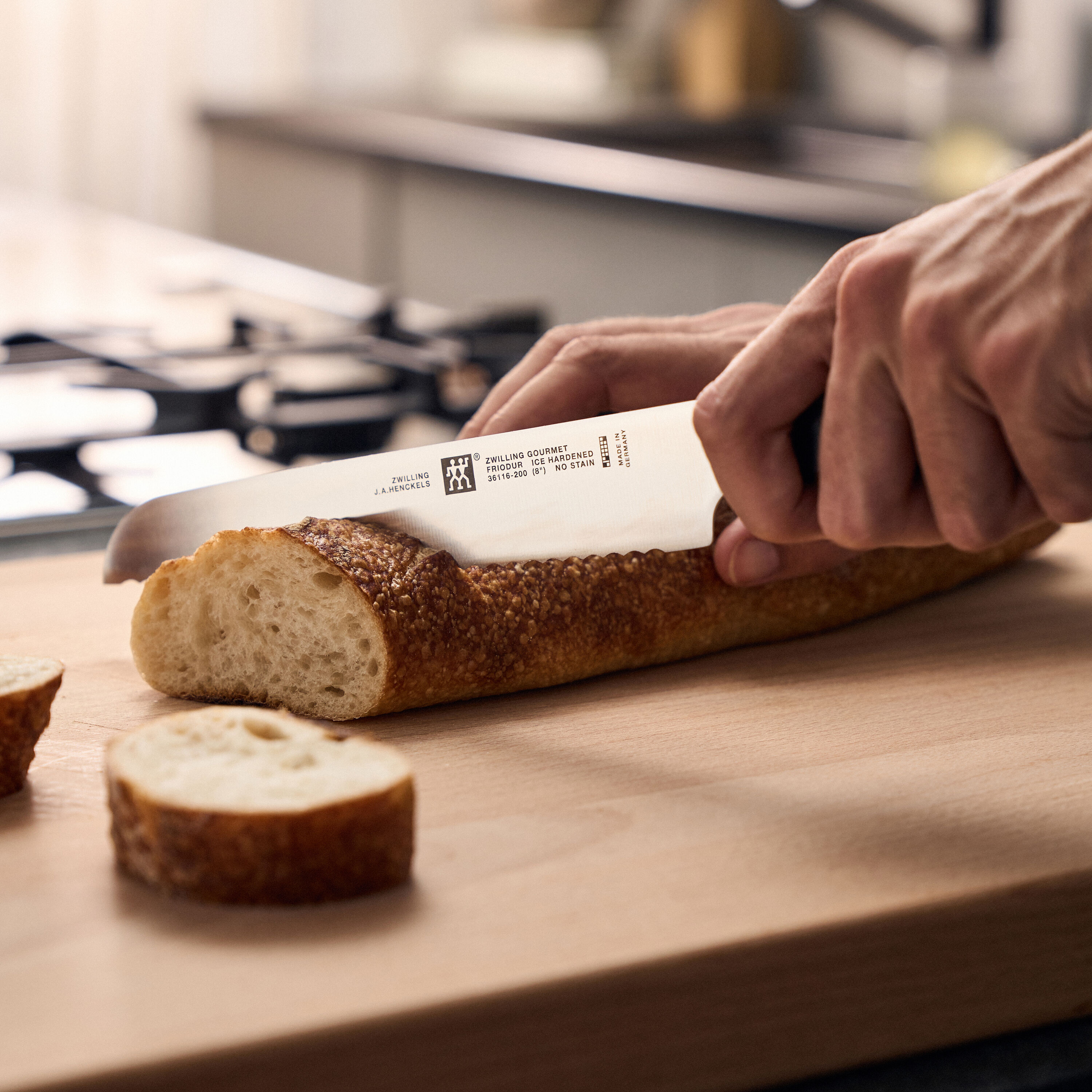 20 cm Bread knife