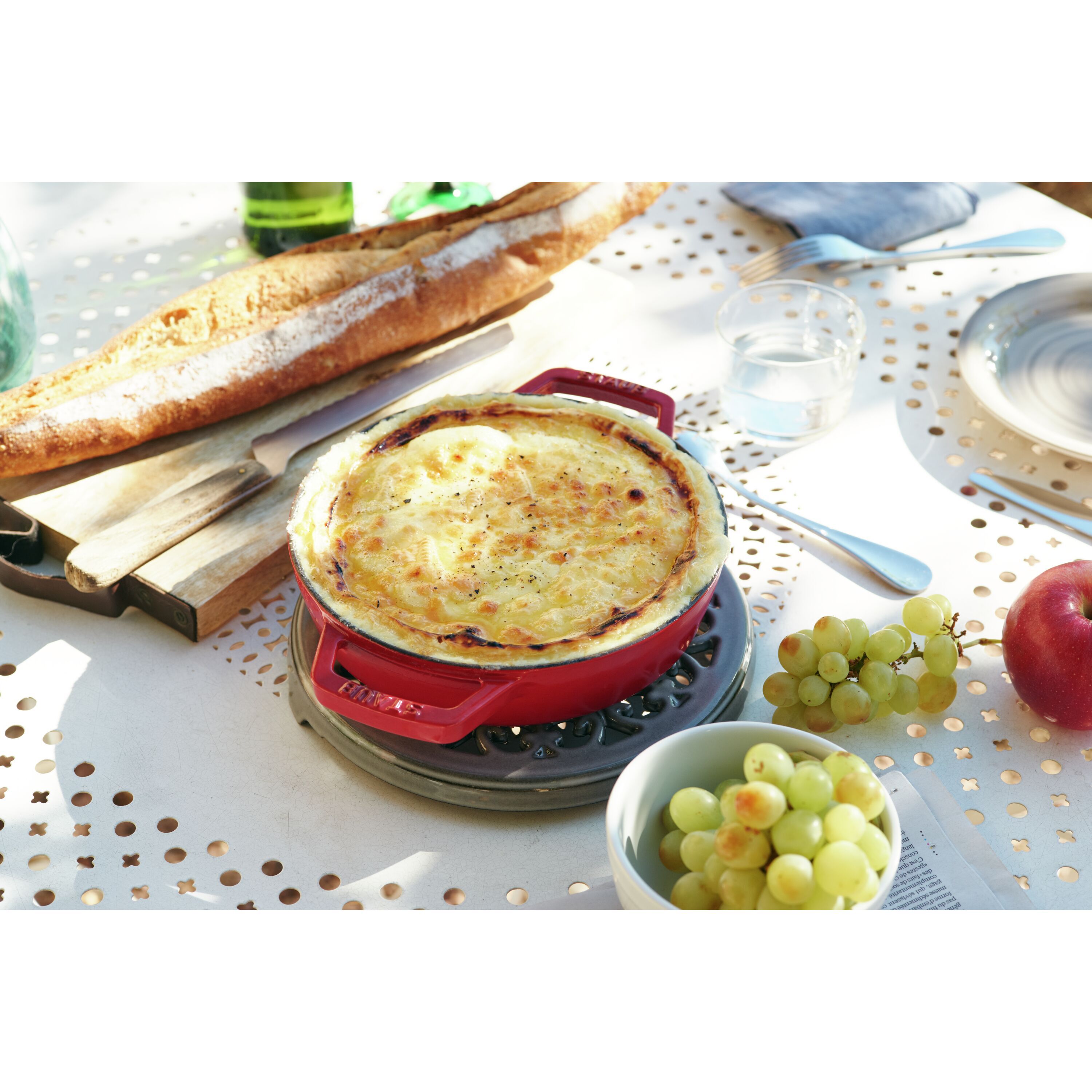 20 cm Cast iron Frying pan with 2 handles cherry
