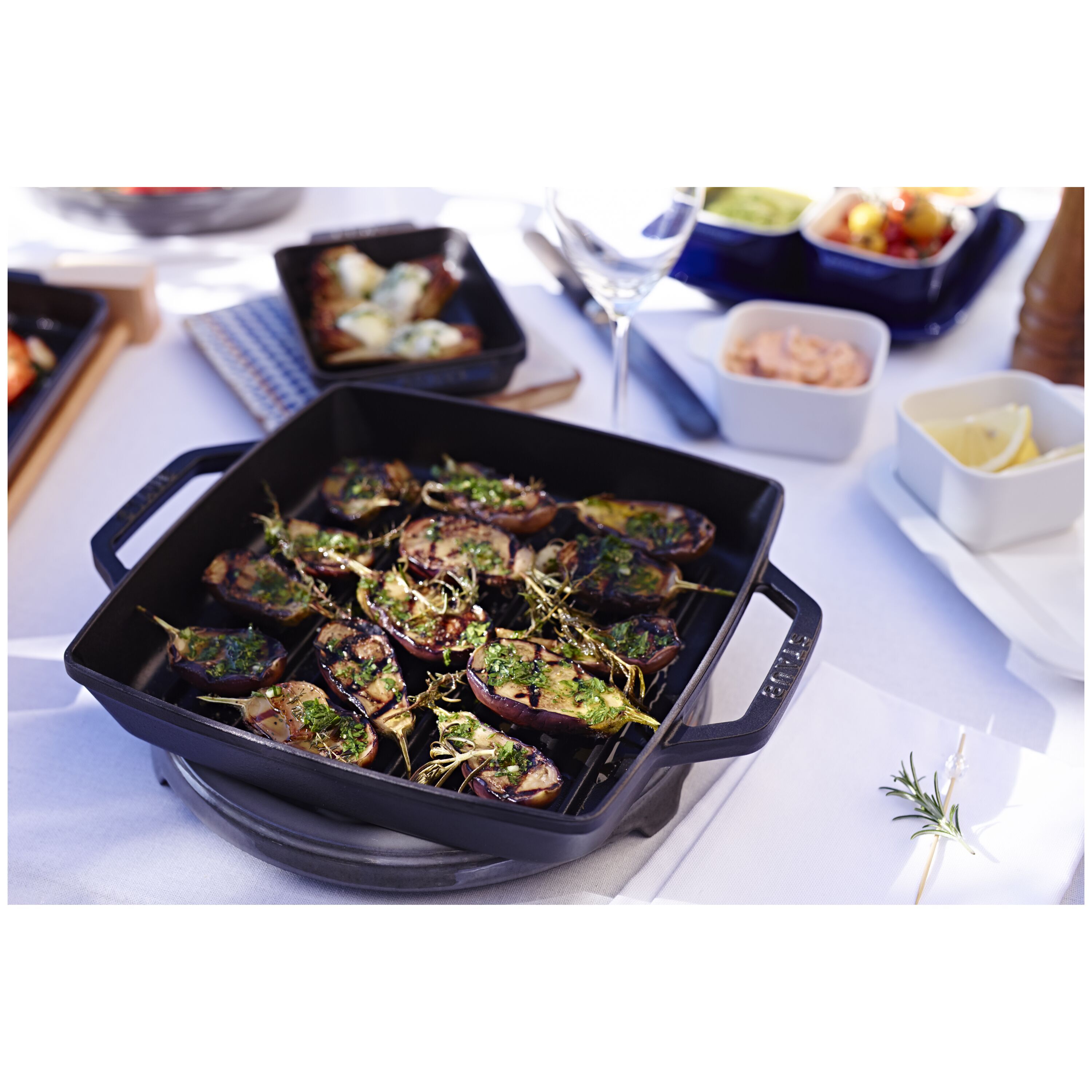 28 cm square Cast iron Grill pan black