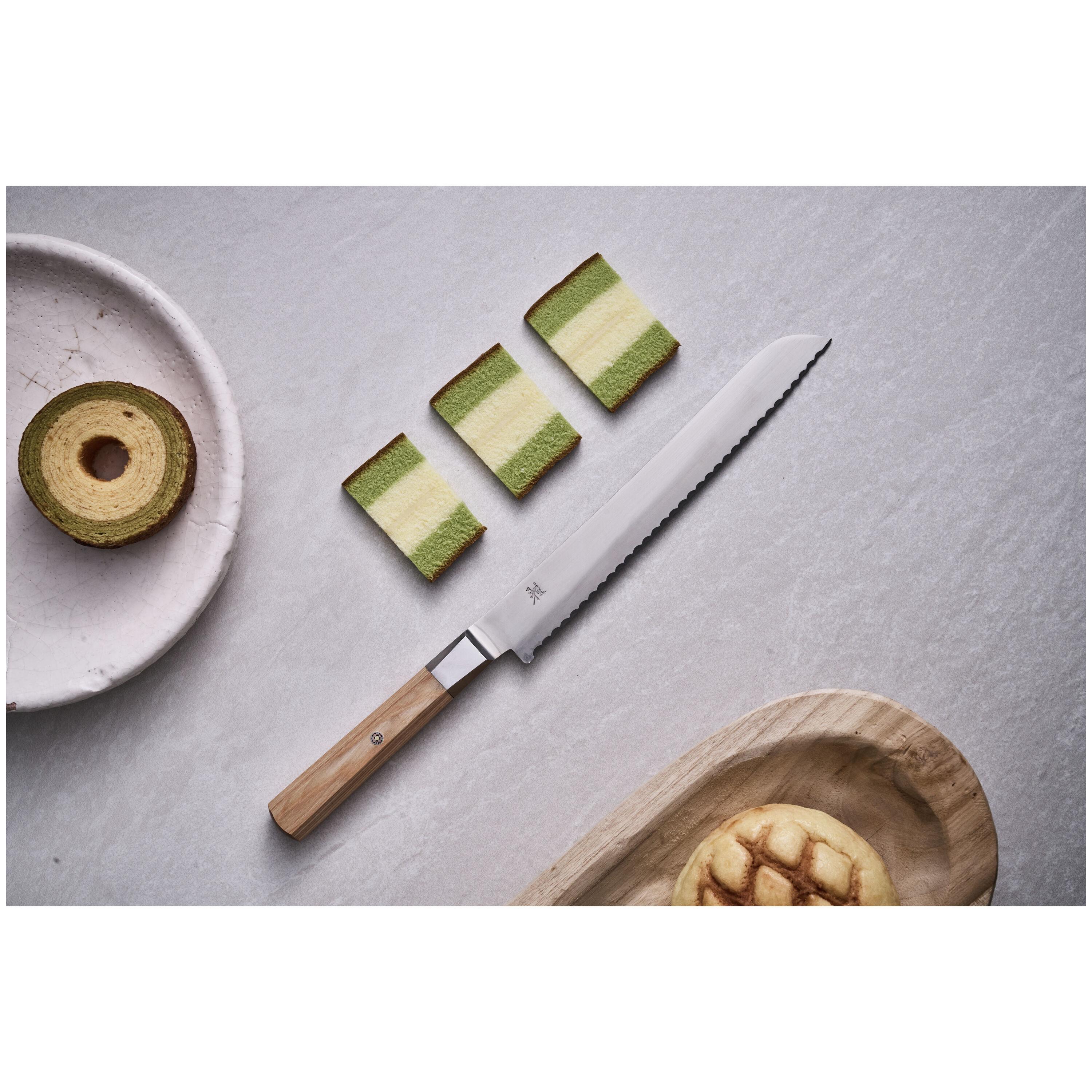 23 cm Bread knife