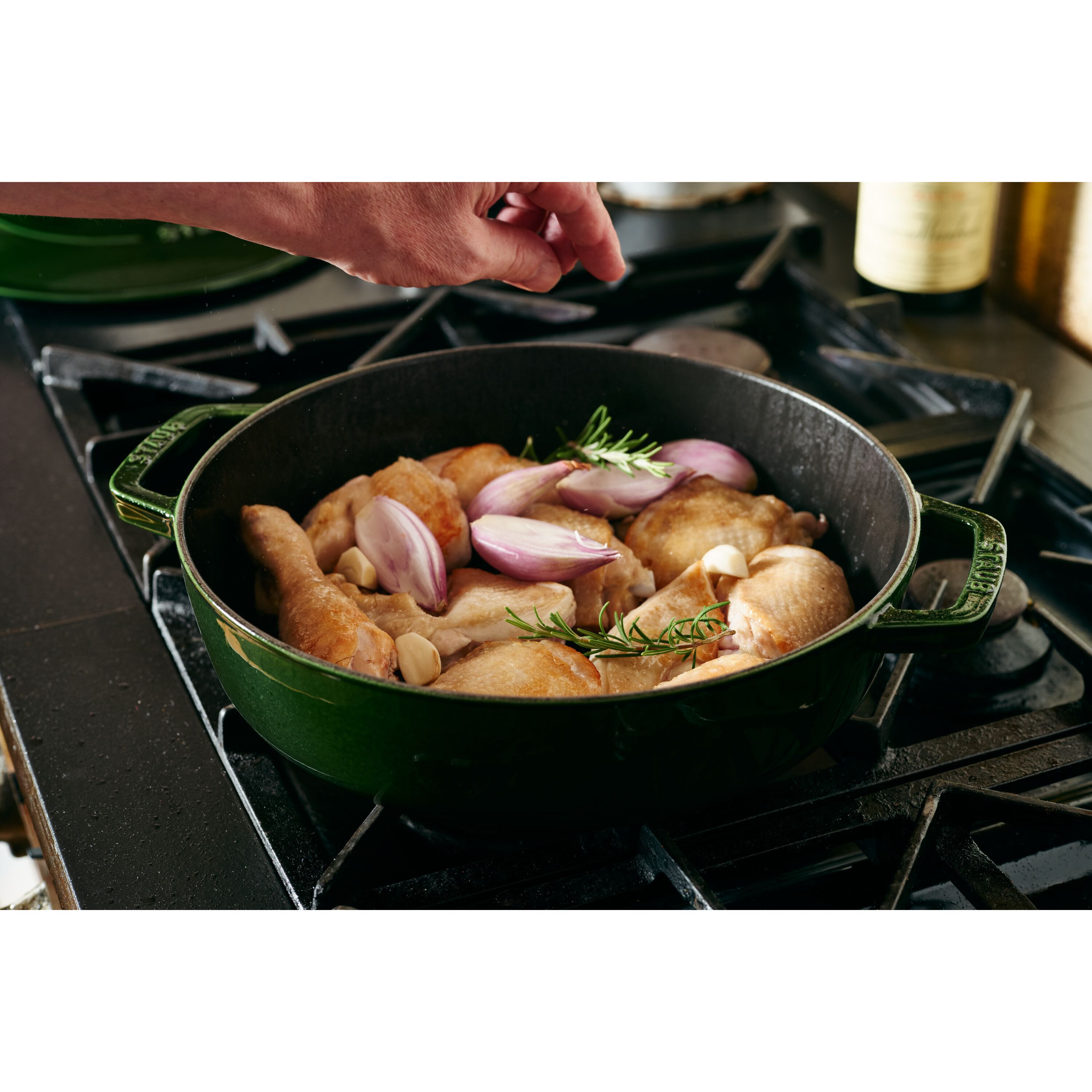 28 cm round Cast iron Saute pan Chistera basil-green