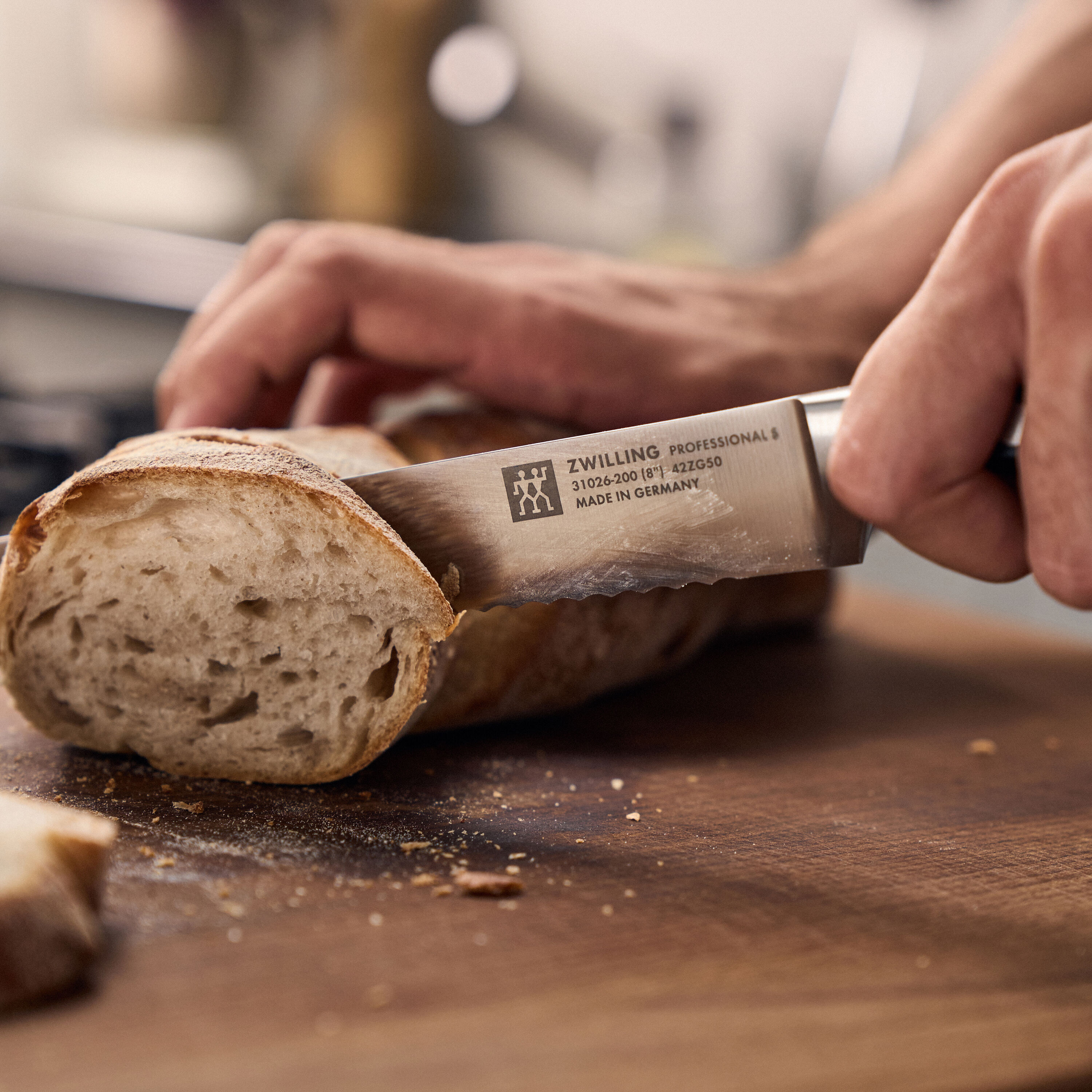 20 cm Bread knife