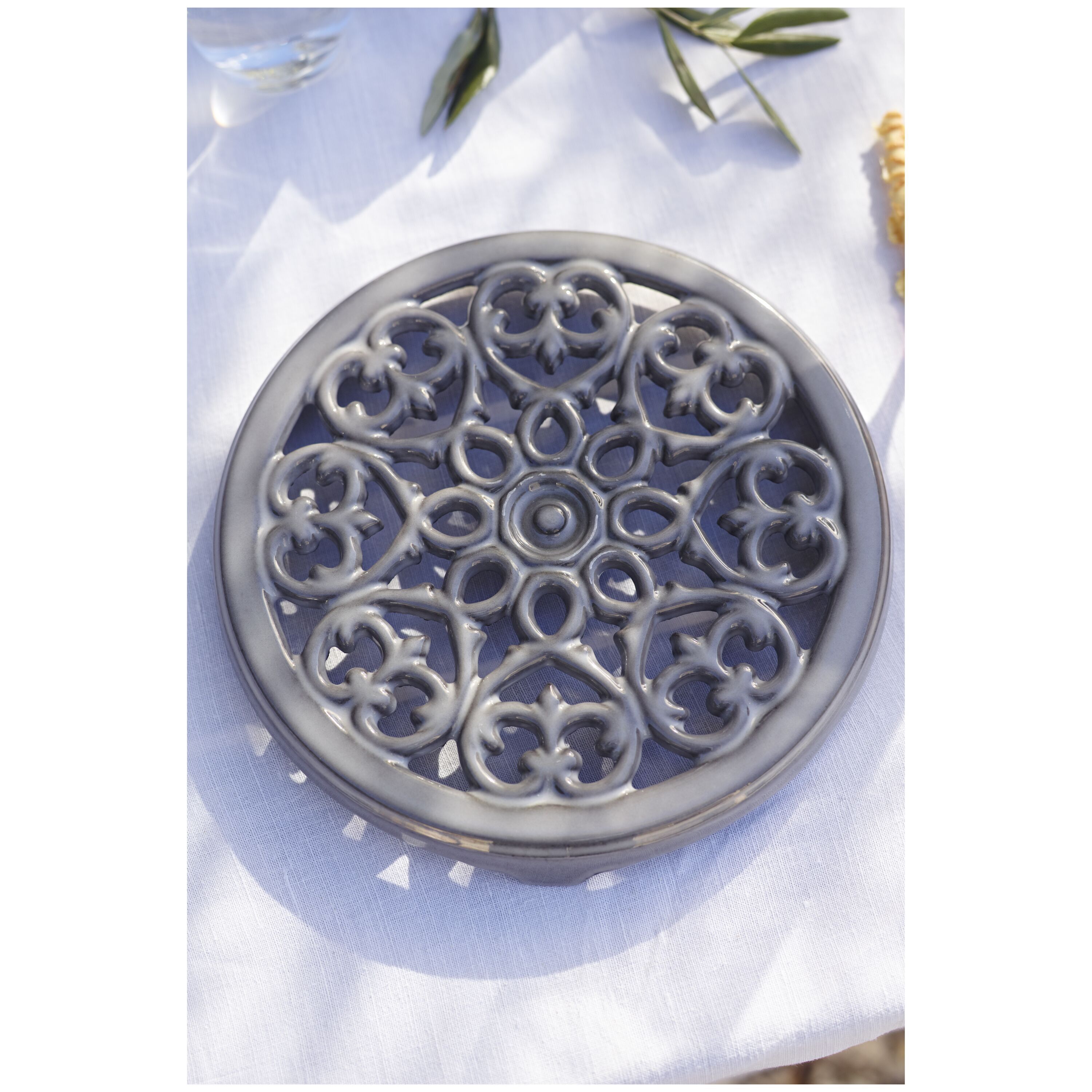 23 cm round Cast iron Trivet graphite-grey