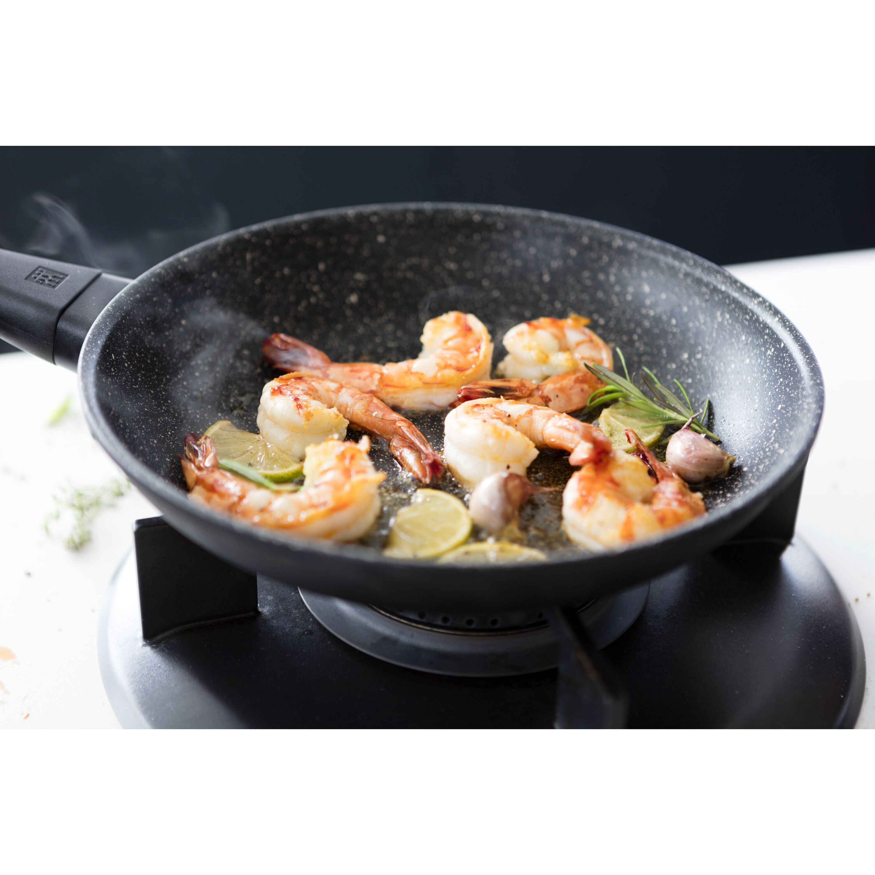 24 cm Aluminium Frying pan black