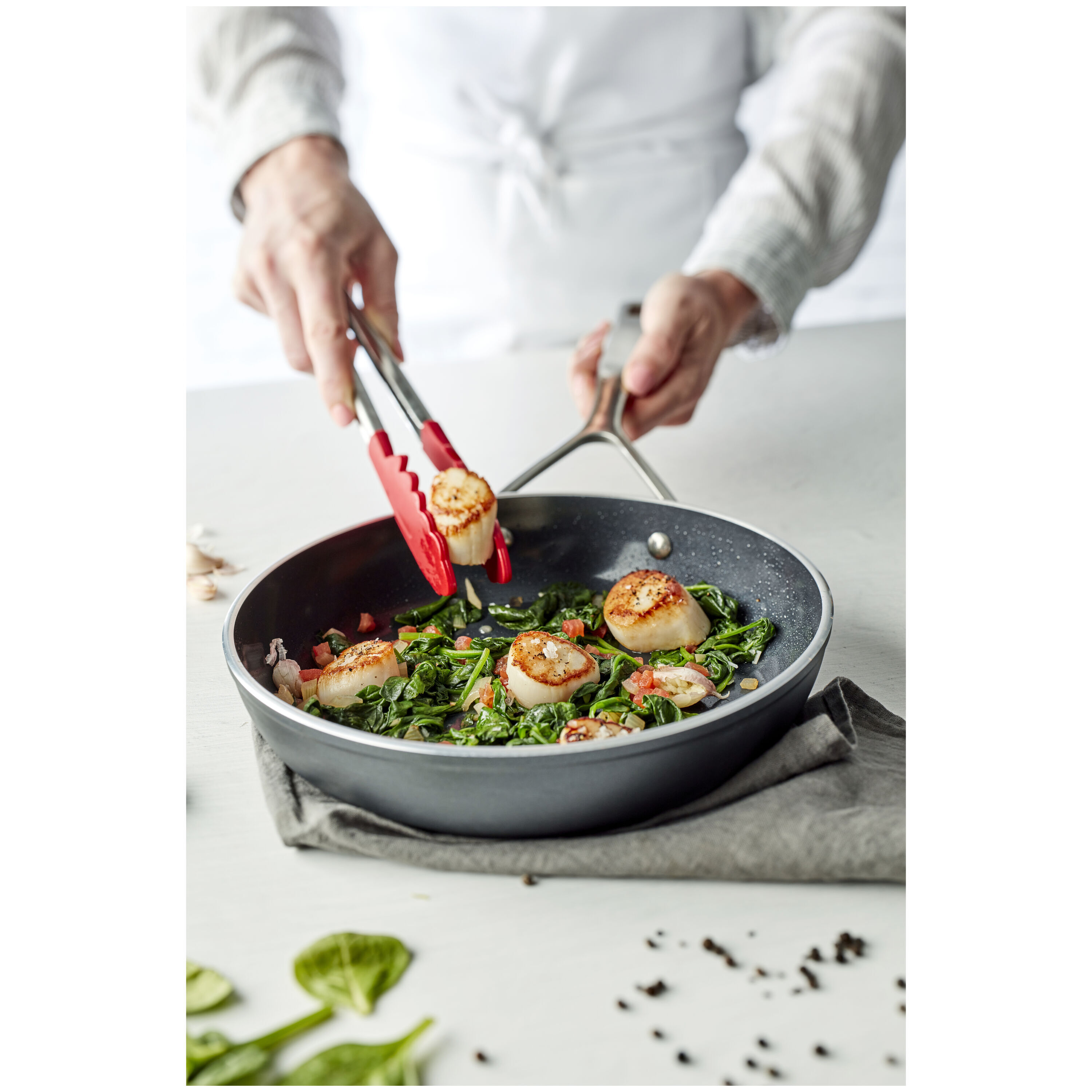 26 cm Aluminium Frying pan black