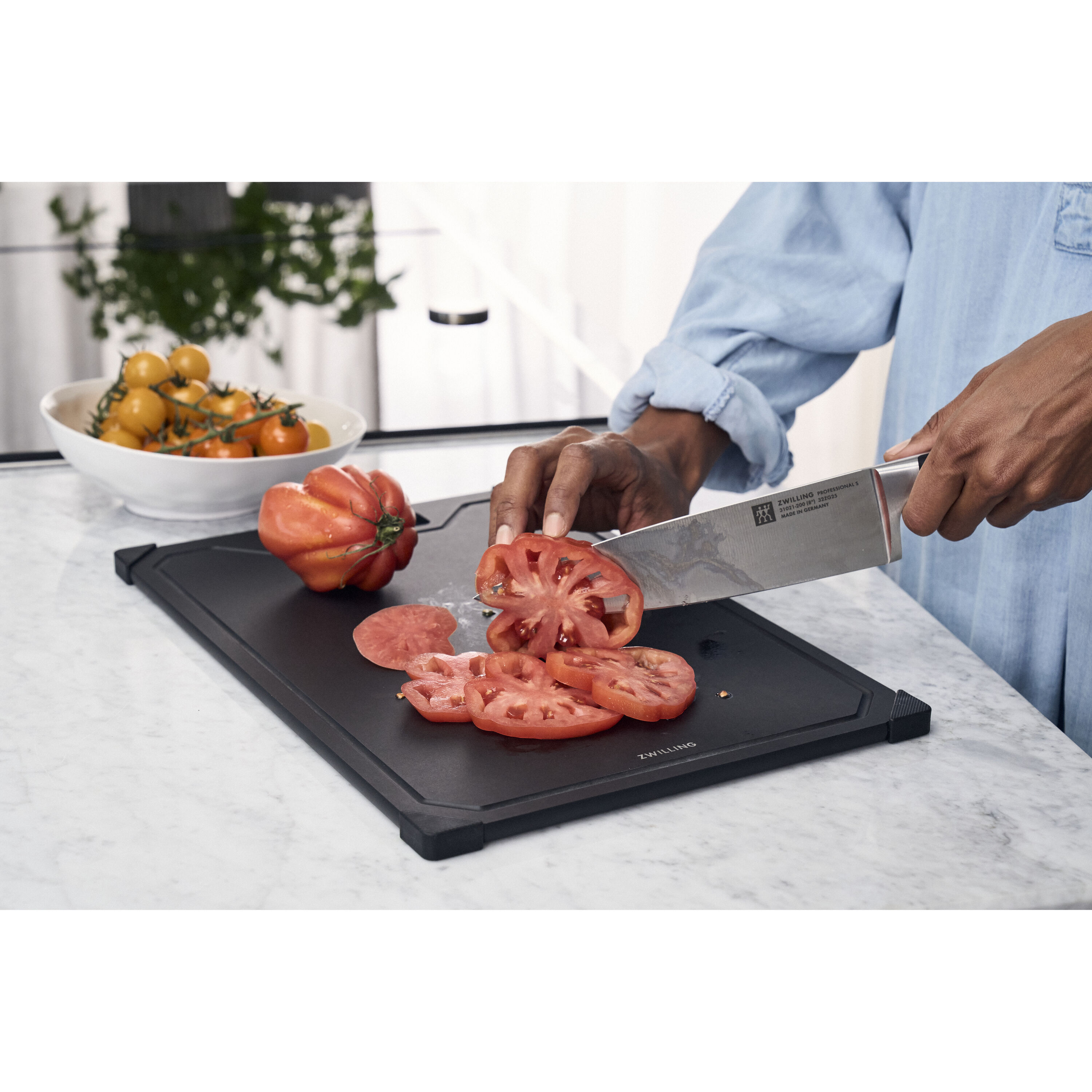 31 cm x 21 cm Fibre wood Chopping board