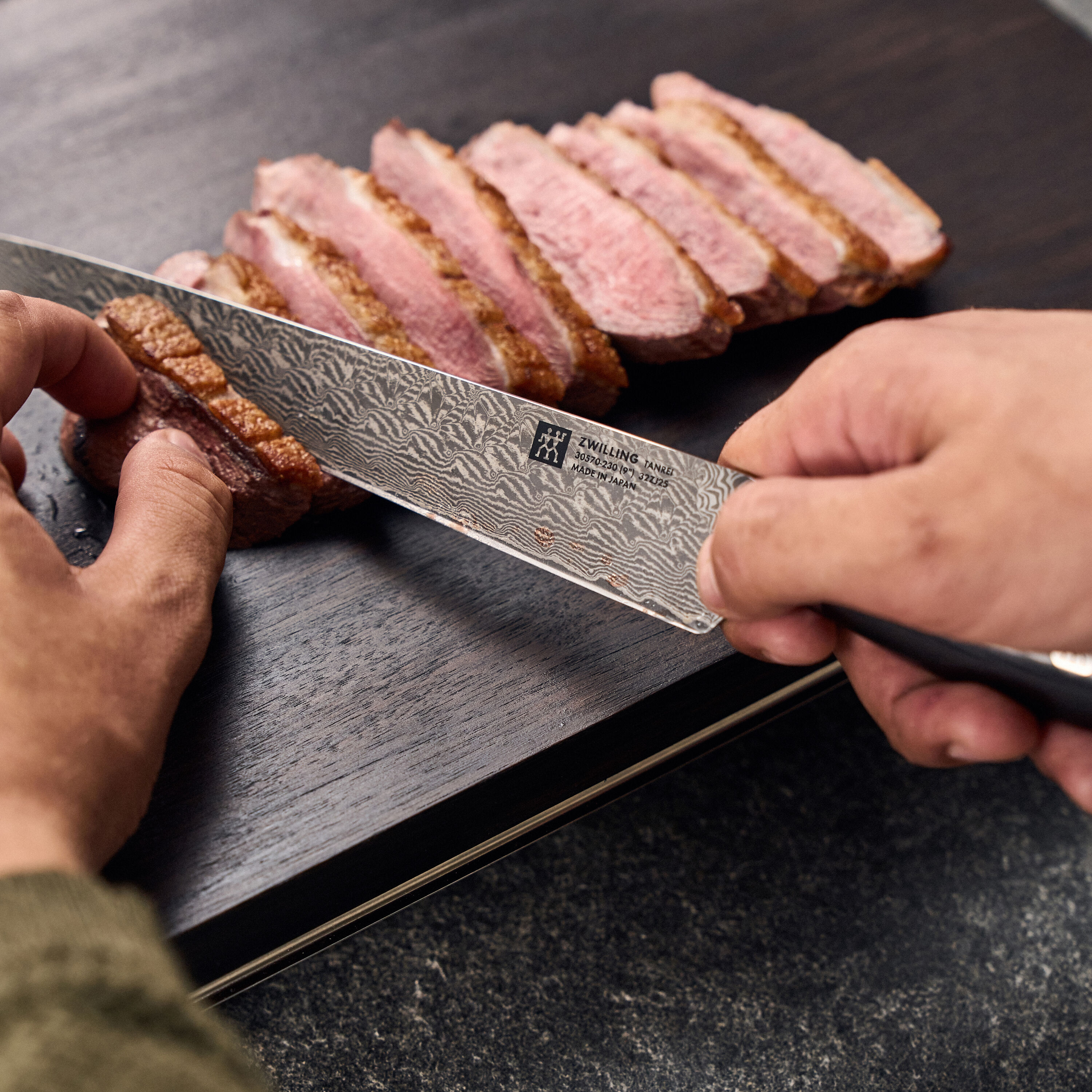 23 cm Carving knife